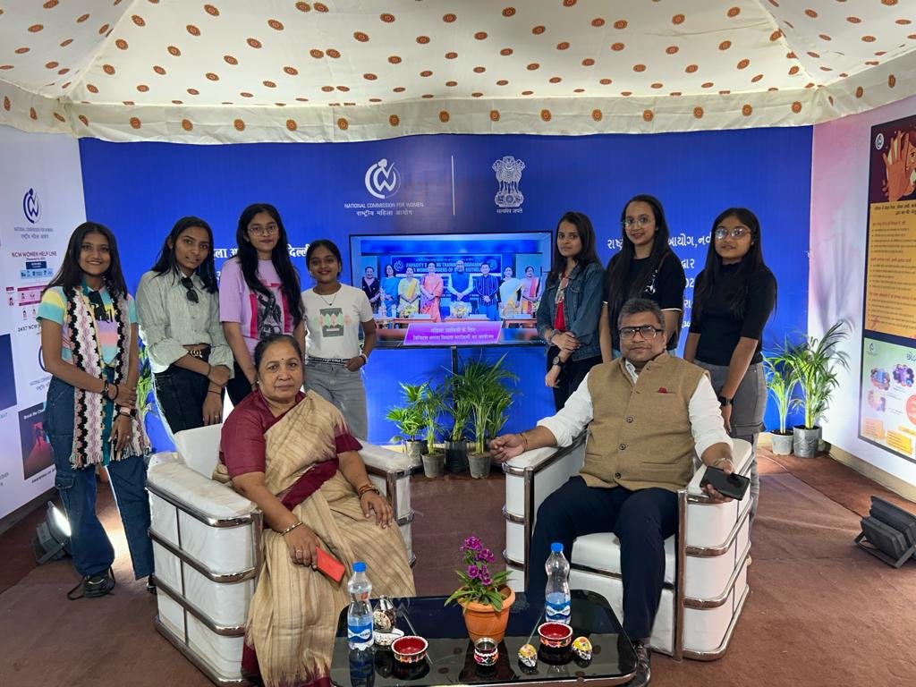 Premier India | National Commission for Women inaugurated its stall at Rann Utsav